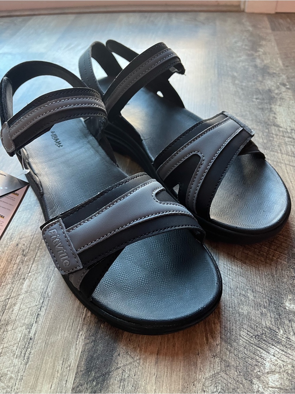 Fitville women’s Black Adjustable Strap Sandals